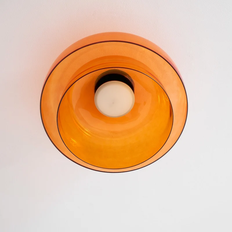 Lagen Plafondlamp met Glazen Schijven | Warm Getint Glas | Scandinavische Elegantie | Subtiel Gelaagd Licht | Moderne Plafondverlichting | Dimbare Versie Beschikbaar | Design Plafondlamp | Meerlaags Glasdesign | Natuurlijk Lichtgevoel | Sansoti