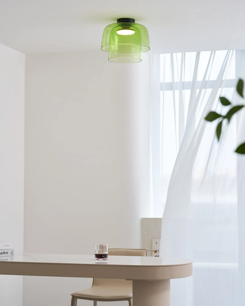 Lagen Plafondlamp met Glazen Schijven | Warm Getint Glas | Scandinavische Elegantie | Subtiel Gelaagd Licht | Moderne Plafondverlichting | Dimbare Versie Beschikbaar | Design Plafondlamp | Meerlaags Glasdesign | Natuurlijk Lichtgevoel | Sansoti