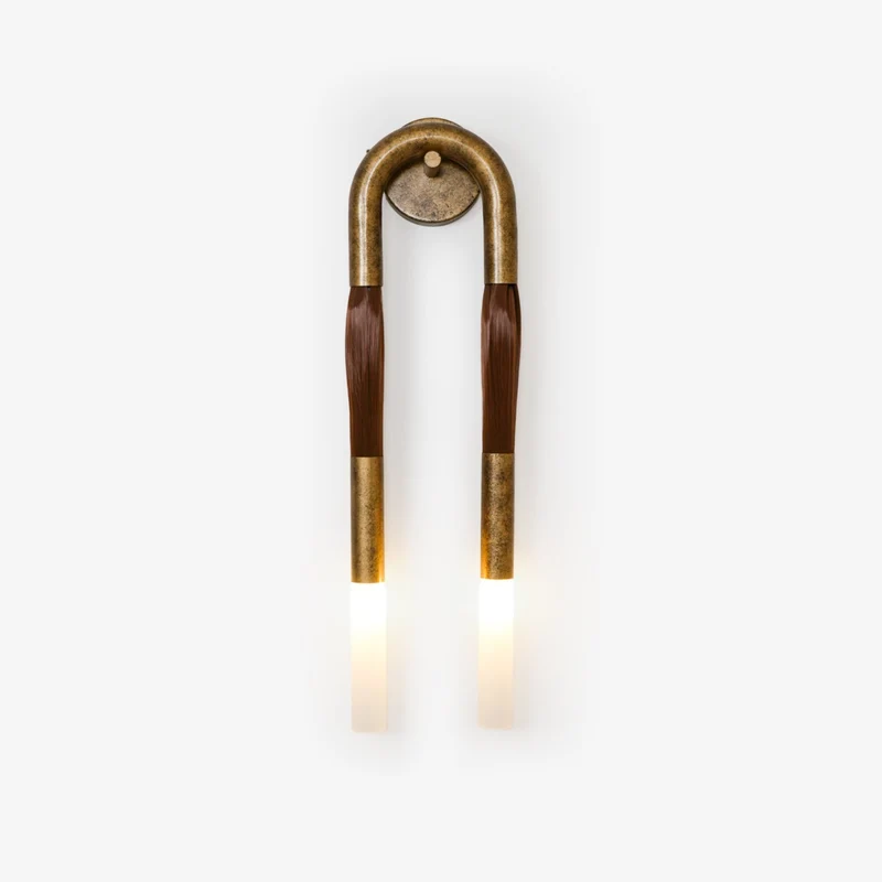 Decoratieve Wandlamp met Imitatie Paardenhaar – Sculptural Strijkijzeren Design met Witte Acryl Kap – ø18×H67cm | Sansoti
