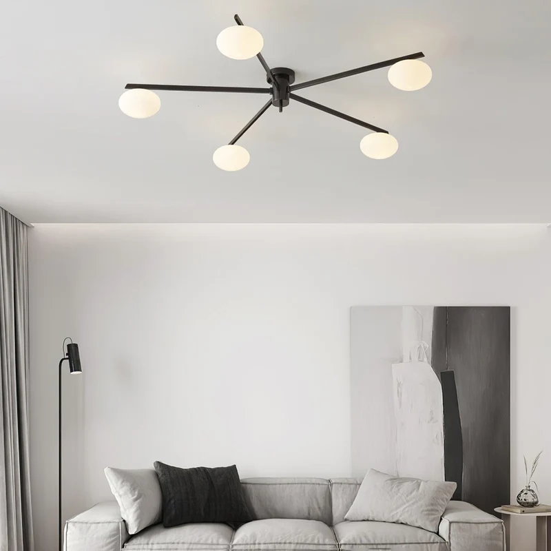 Plafondlamp met Ovale Glasbolletjes en Slanke Armen – Modern Laagprofieldesign voor Lage Plafonds in Zwart of Messing – G9 Fitting – 3-Kops, 5-Kops en 6-Kops Configuratie | Sansoti