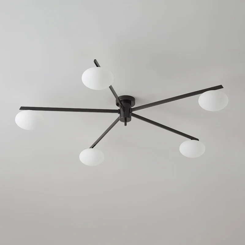 Plafondlamp met Ovale Glasbolletjes en Slanke Armen – Modern Laagprofieldesign voor Lage Plafonds in Zwart of Messing – G9 Fitting – 3-Kops, 5-Kops en 6-Kops Configuratie | Sansoti