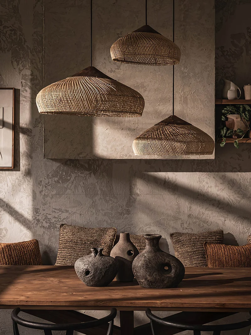Handgevlochten Rotan Hanglamp – Javaanse Vlechtkunst in 4 Vormen & 3 Maten – Naturel of Zwart Rotan – E26/E27 Fitting – Scandinavisch Woonlicht | Sansoti