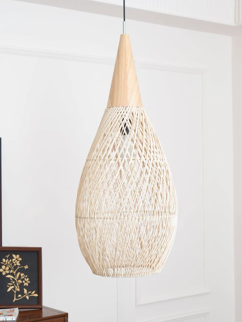 Handgevlochten Rotan Hanglamp – Javaanse Vlechtkunst in 4 Vormen & 3 Maten – Naturel of Zwart Rotan – E26/E27 Fitting – Scandinavisch Woonlicht | Sansoti