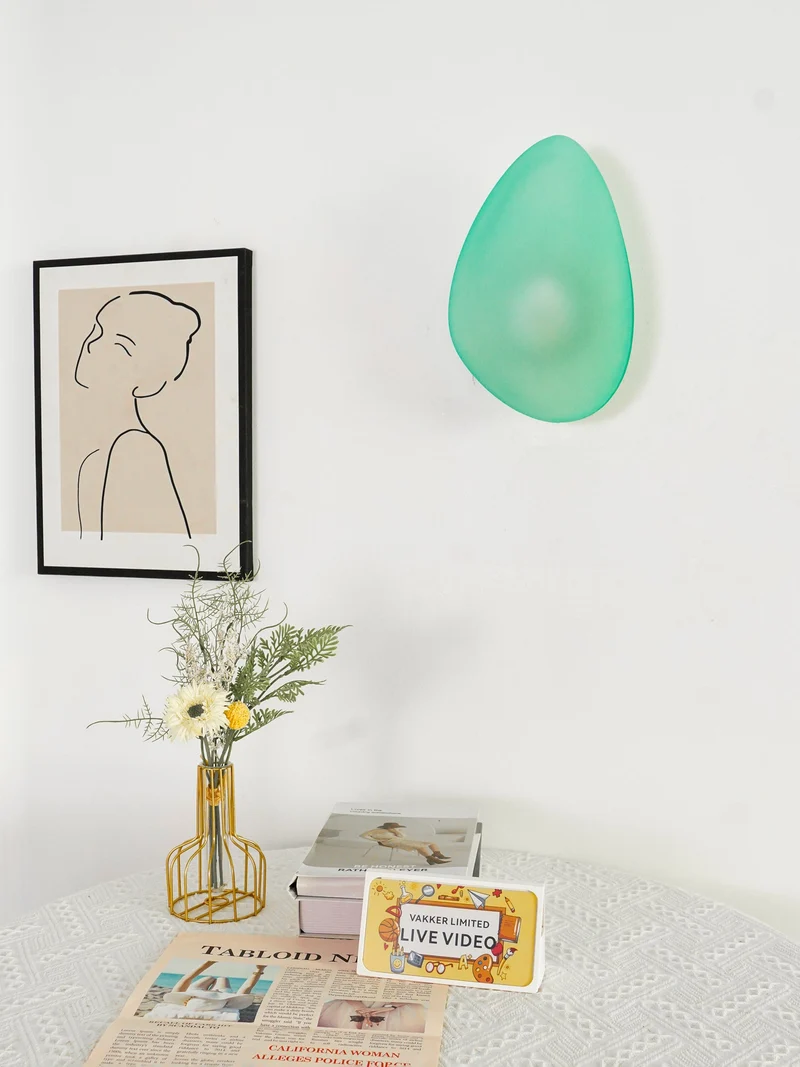 Glazen Wandlamp met Handgeblazen Bubble-Glas – Sculptuur Verlichting Scandinavisch Design – Verkrijgbaar in 4 Unieke Modellen & 4 Kleuren | Sansoti