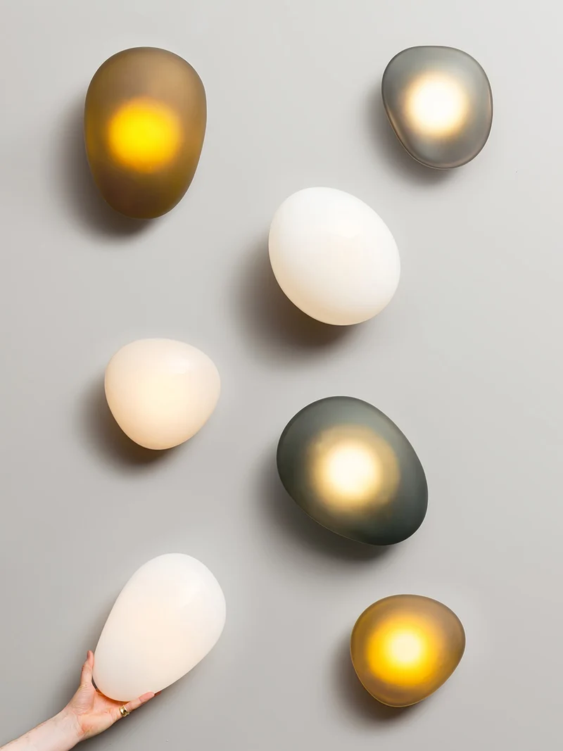 Glazen Wandlamp met Handgeblazen Bubble-Glas – Sculptuur Verlichting Scandinavisch Design – Verkrijgbaar in 4 Unieke Modellen & 4 Kleuren | Sansoti