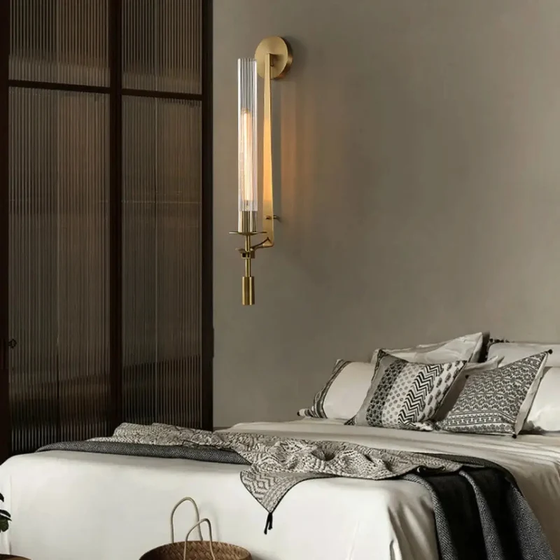 Klassieke Messing Wandlamp met Geribbeld Glas – 1940s Franse Stijl Cilinderlamp voor Gang Woonkamer Slaapkamer – E26 E27 Fitting – Enkel en Dubbel Lichtpunt | Sansoti