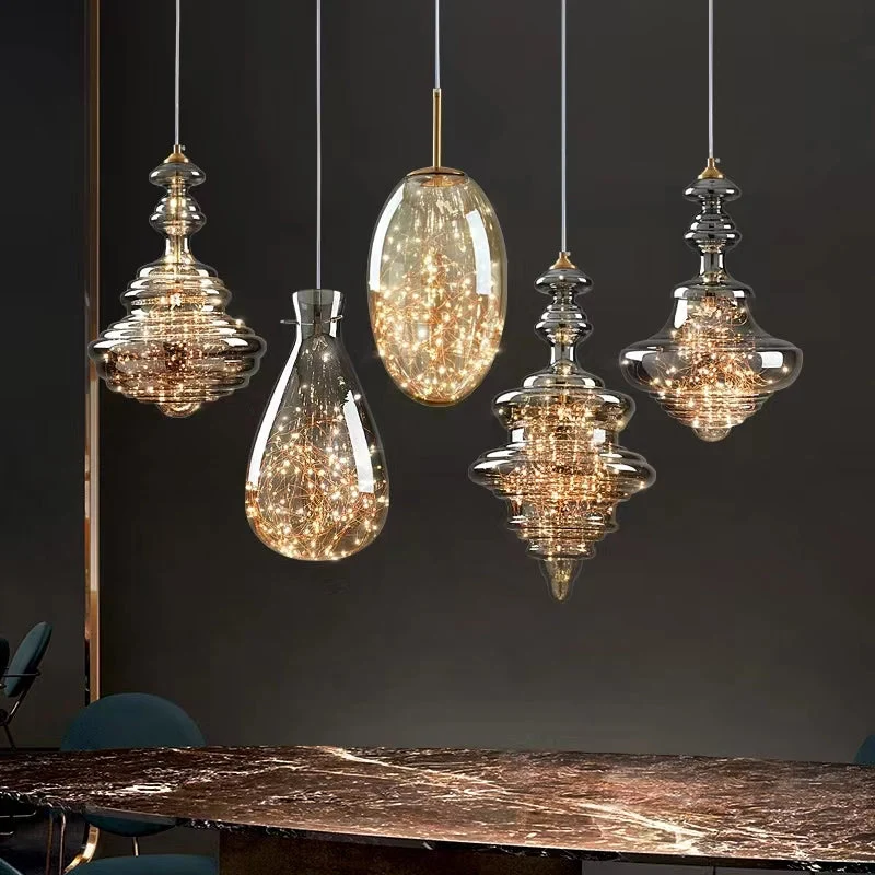 Grijze glazen hanglamp met sterrenhemel-effect voor eetkamer, bar of keukeneiland | Sansoti