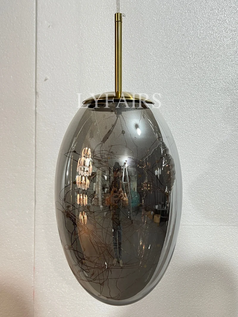 Grijze glazen hanglamp met sterrenhemel-effect voor eetkamer, bar of keukeneiland | Sansoti
