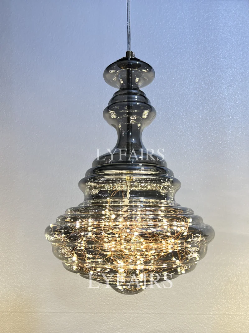 Grijze glazen hanglamp met sterrenhemel-effect voor eetkamer, bar of keukeneiland | Sansoti