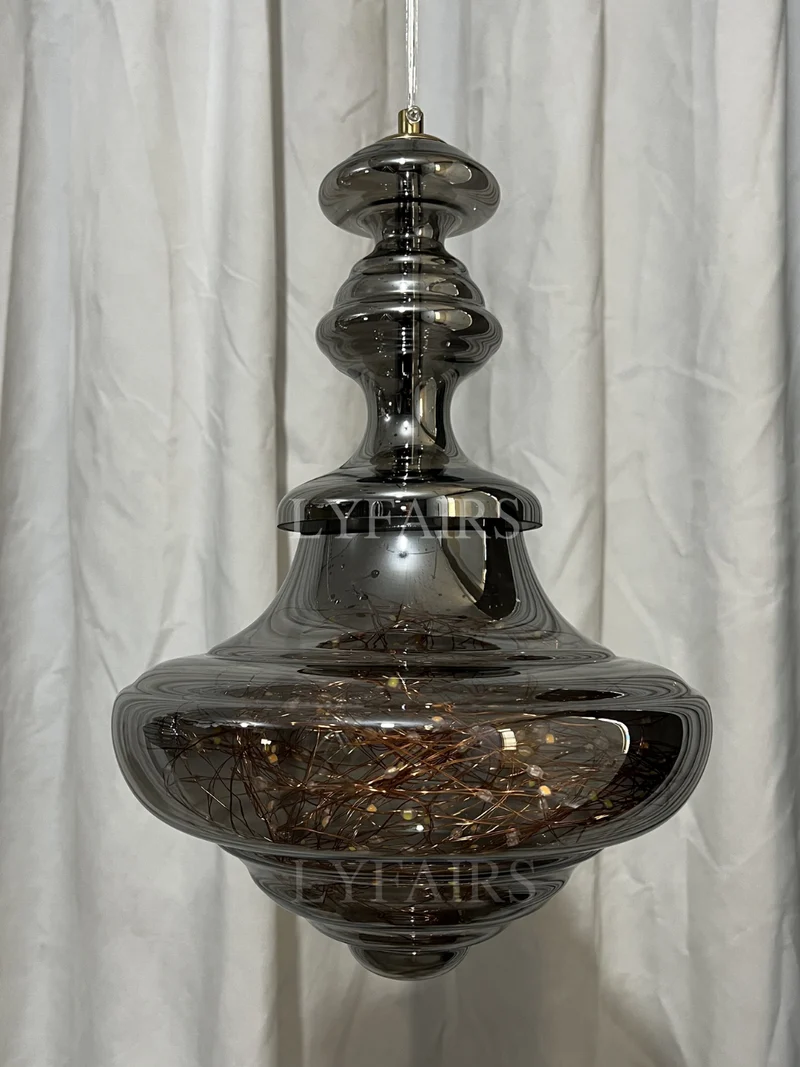 Grijze glazen hanglamp met sterrenhemel-effect voor eetkamer, bar of keukeneiland | Sansoti