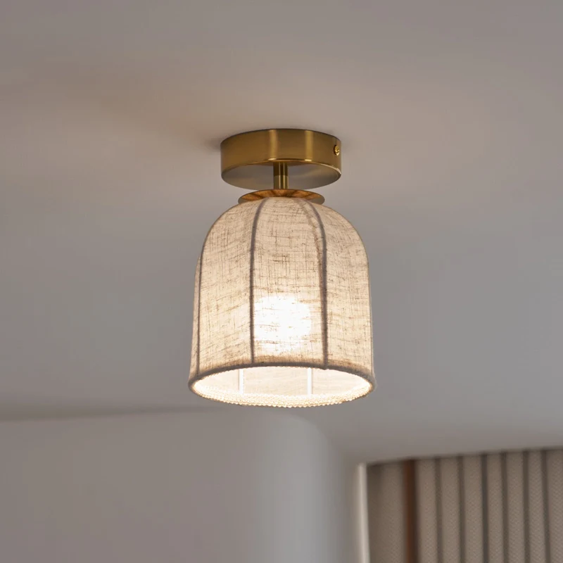 Linnen plafondlamp met gouden ijzeren frame rustiek design warm sfeerlicht voor slaapkamer woonkamer hal entree landelijk | Sansoti