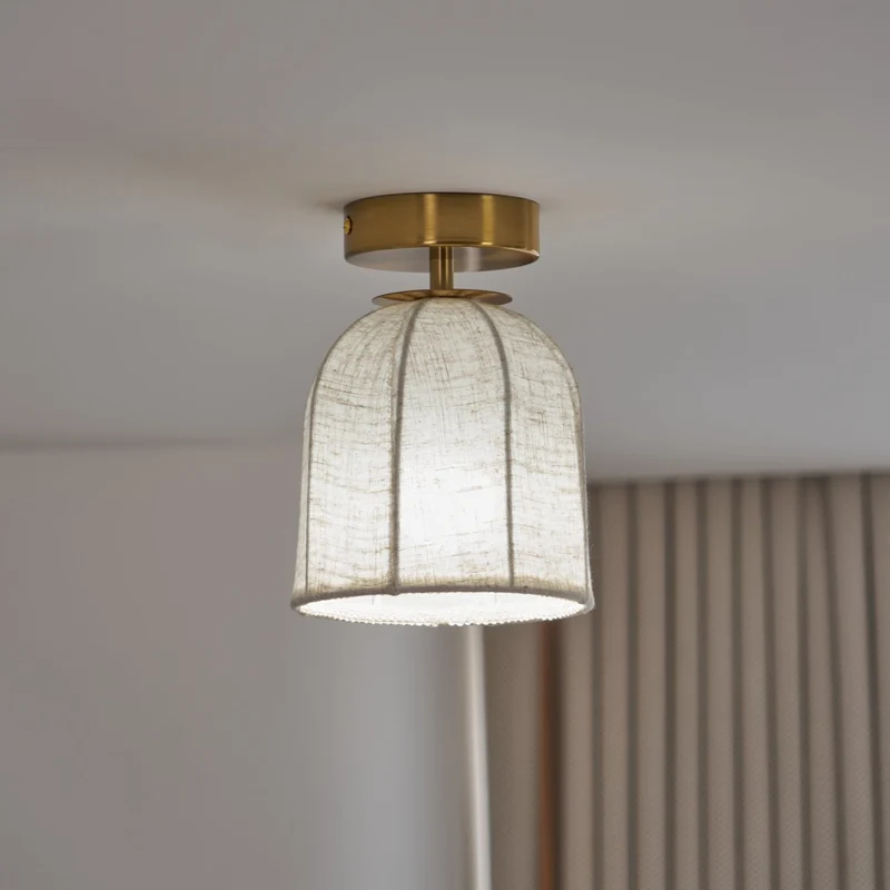 Linnen plafondlamp met gouden ijzeren frame rustiek design warm sfeerlicht voor slaapkamer woonkamer hal entree landelijk | Sansoti