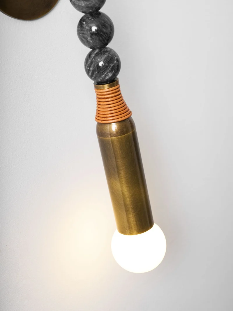 Toam Wandlamp Marmer Messing – Persepolis Geïnspireerd Design met Antique Brass Afwerking 18.9 en 27.6 inch | Sansoti