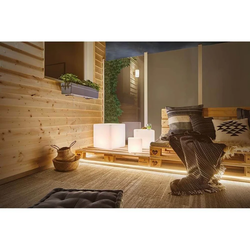LED Plug & Shine Neon Stripe IP67 3000K 5m