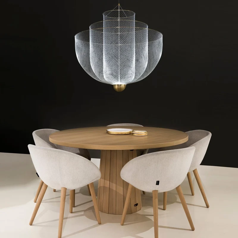 Geometrische Metalen Kroonluchter met Geïntegreerde LED en Messing Accenten – Drie Gelaagde Designlamp | Sansoti