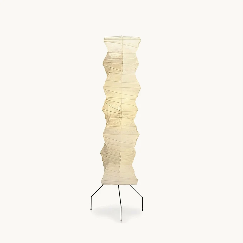 Japanse Washi Vloerlamp Centipede 190 cm Zwart IJzer Handgemaakt Mulberry Papier Ambient Verlichting 1951 Gifu Design | Sansoti