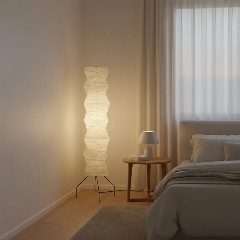 Japanse Washi Vloerlamp Centipede 190 cm Zwart IJzer Handgemaakt Mulberry Papier Ambient Verlichting 1951 Gifu Design | Sansoti