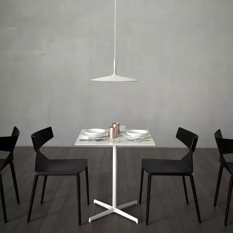 Hanglamp met Conische Kap – Resin Sculptural Pendant in Zes Kleuren, Geïntegreerde LED 3000K of Dimbaar, Moderne Lamp voor Eetkamer Keukeneiland | Sansoti