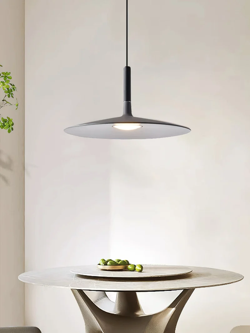 Hanglamp met Conische Kap – Resin Sculptural Pendant in Zes Kleuren, Geïntegreerde LED 3000K of Dimbaar, Moderne Lamp voor Eetkamer Keukeneiland | Sansoti