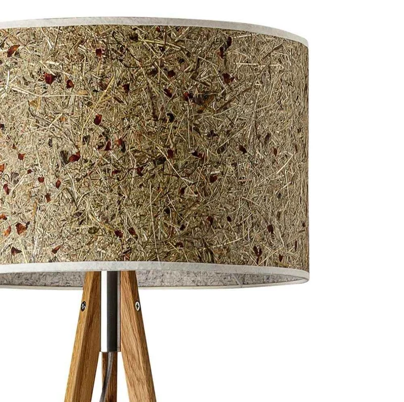 Dreibeinstehleuchte Ligno 150cm Holzfuß Almheu