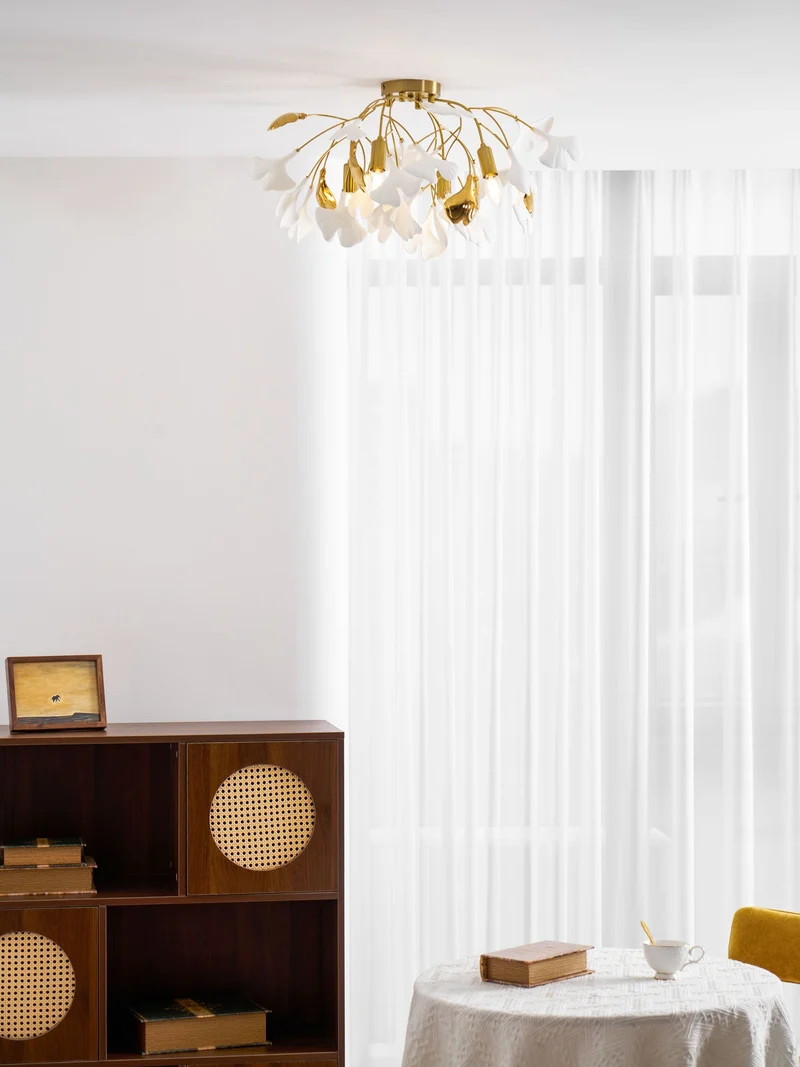 Keramische Hanglamp Ginkgo-Blad – Goudkleurige Armatuur met Witte Bladeren – Modern Natuurgeïnspireerd Design voor Woonkamer Eetkamer Slaapkamer | Sansoti