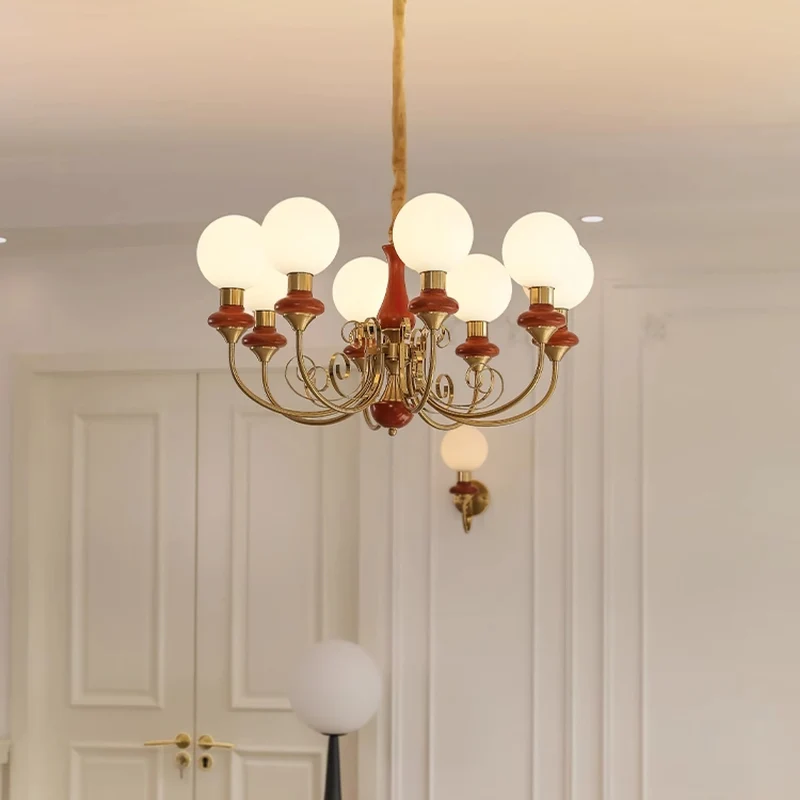 Kroonluchter met Groene Glazen Kappen en Gouden of Zwarte Afwerking – Luxe Hanglamp in 3, 5 of 8 Lichtpunten | Sansoti