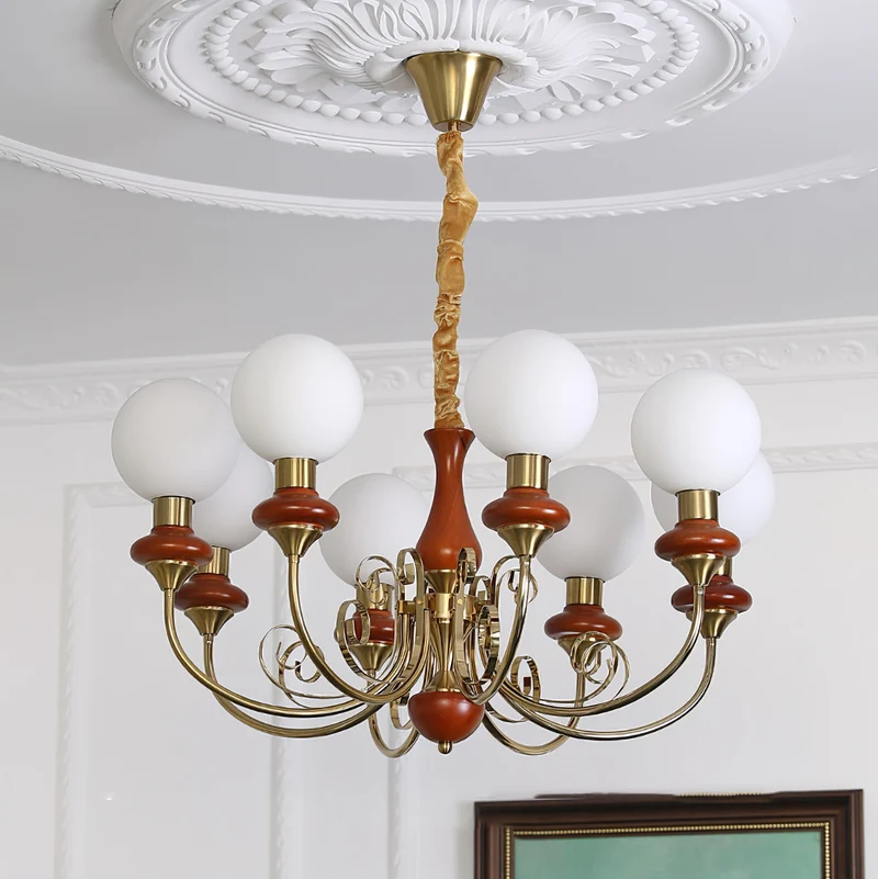 Kroonluchter met Groene Glazen Kappen en Gouden of Zwarte Afwerking – Luxe Hanglamp in 3, 5 of 8 Lichtpunten | Sansoti