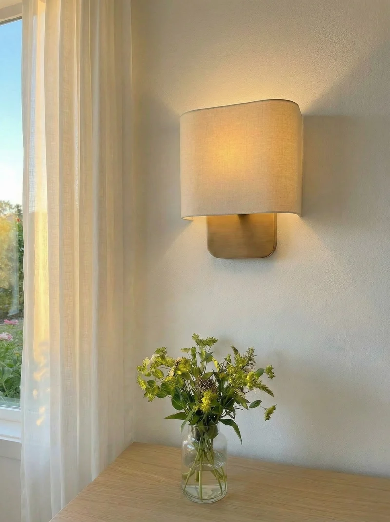 Stoffen Wandlamp met Metalen Fitting voor Leeslicht Slaapkamer | Sansoti