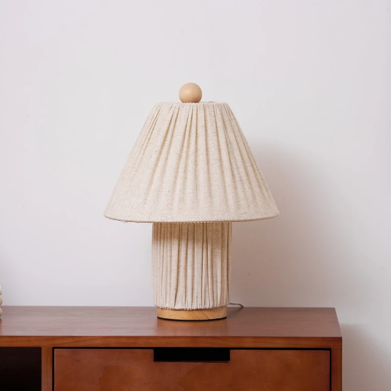 Retro Tafellamp met Geplooide Stoffen Kap – Warm Zacht Licht – Scandinavisch Minimalistisch Design voor Slaapkamer Woonkamer | Sansoti