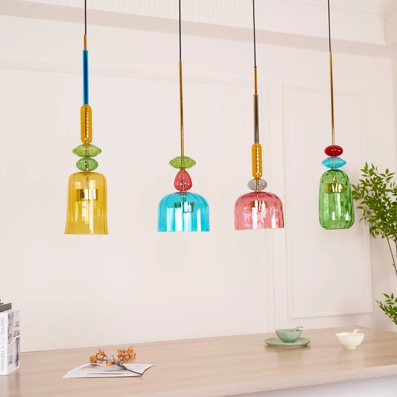 Glazen Hanglamp met Gekleurde Kap – Scandinavisch Verlichtingsdesign met Geïntegreerde LED – Macaron Jar Pendant Light | Sansoti