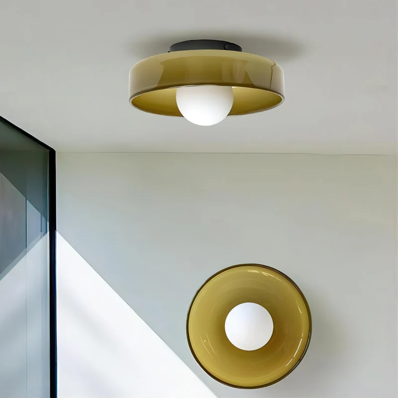 Disc Orb Plafondlamp – Moderne Glazen Lampenkap Rond Scandinavisch Design Messing Basis 3 Lichtpunten Warm Licht Woonkamer Slaapkamer Eetkamer | Sansoti