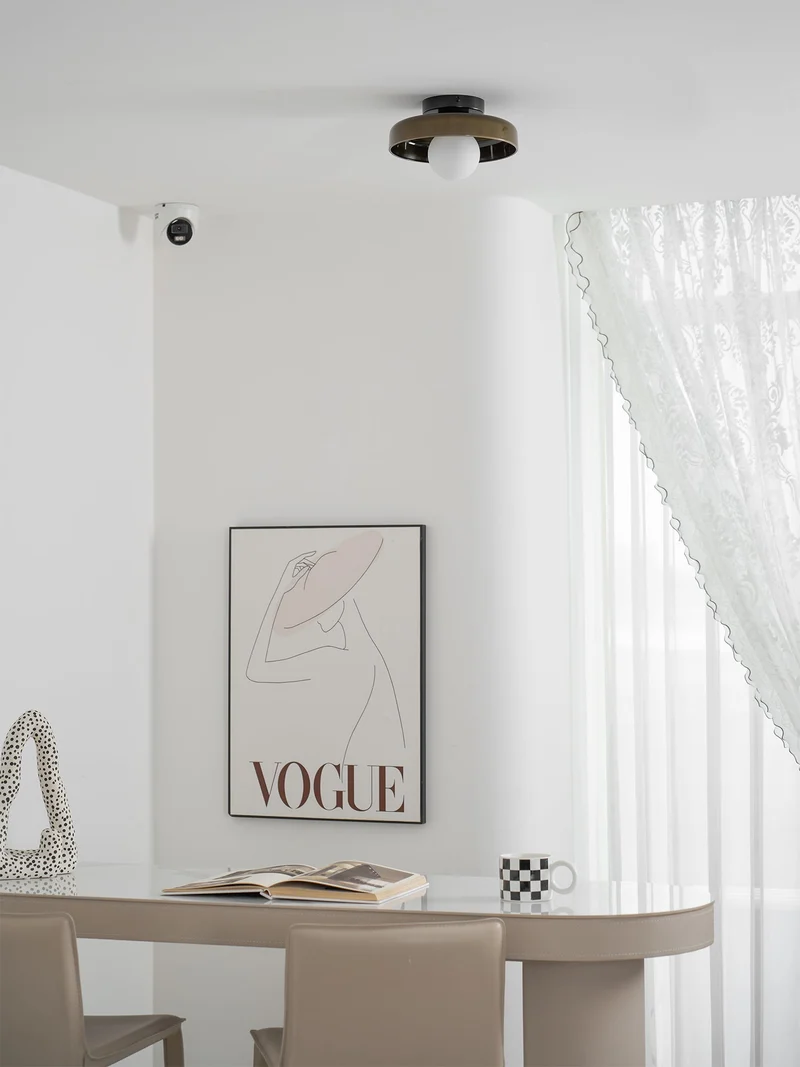 Disc Orb Plafondlamp – Moderne Glazen Lampenkap Rond Scandinavisch Design Messing Basis 3 Lichtpunten Warm Licht Woonkamer Slaapkamer Eetkamer | Sansoti