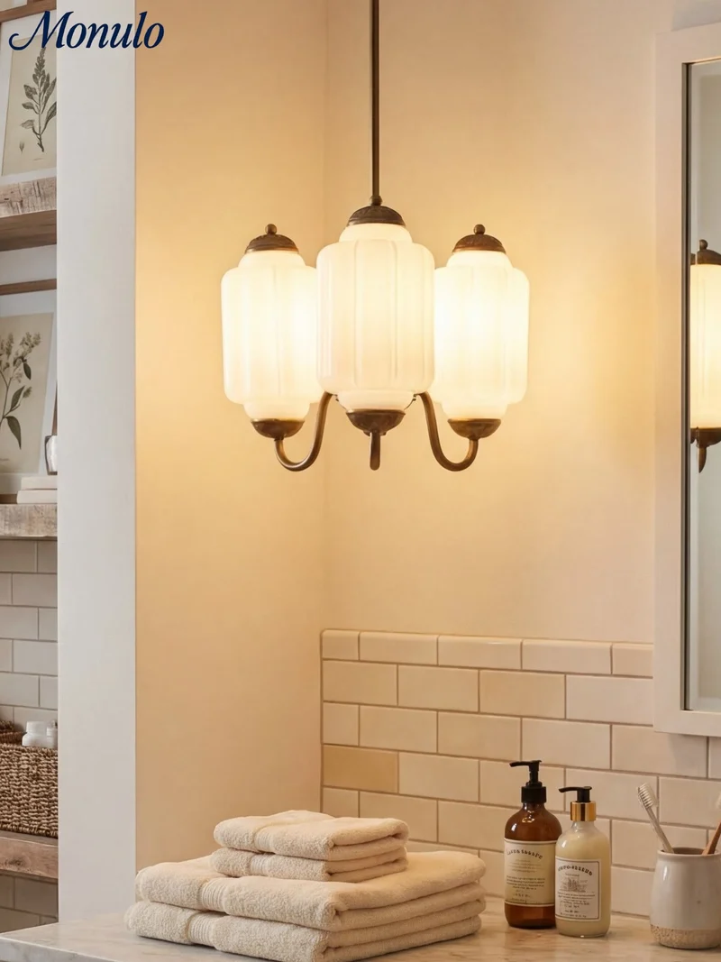 Melkglazen Kroonluchter Vintage Afwerking Tijdloze Elegantie Klassieke Verlichting voor Eetkamer Woonkamer | Sansoti