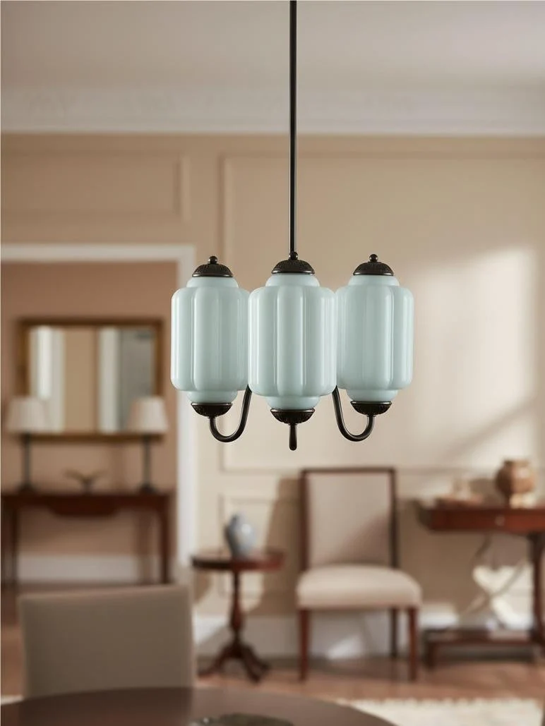 Melkglazen Kroonluchter Vintage Afwerking Tijdloze Elegantie Klassieke Verlichting voor Eetkamer Woonkamer | Sansoti