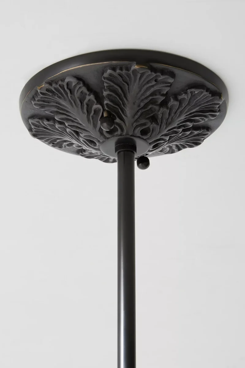 Melkglazen Kroonluchter Vintage Afwerking Tijdloze Elegantie Klassieke Verlichting voor Eetkamer Woonkamer | Sansoti