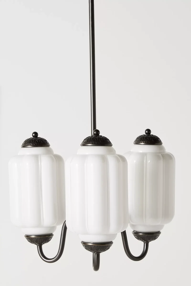 Melkglazen Kroonluchter Vintage Afwerking Tijdloze Elegantie Klassieke Verlichting voor Eetkamer Woonkamer | Sansoti