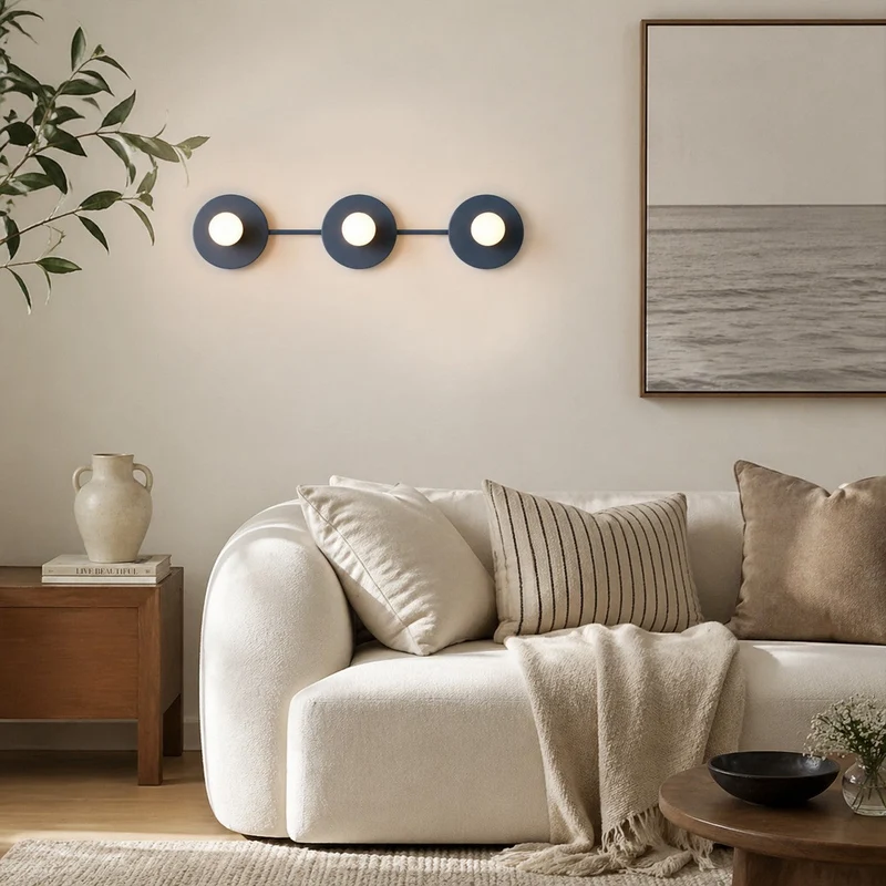 Minimalistische Badkamerlamp met Drie Lichtpunten - Verkrijgbaar in Meerdere Kleuren | Sansoti