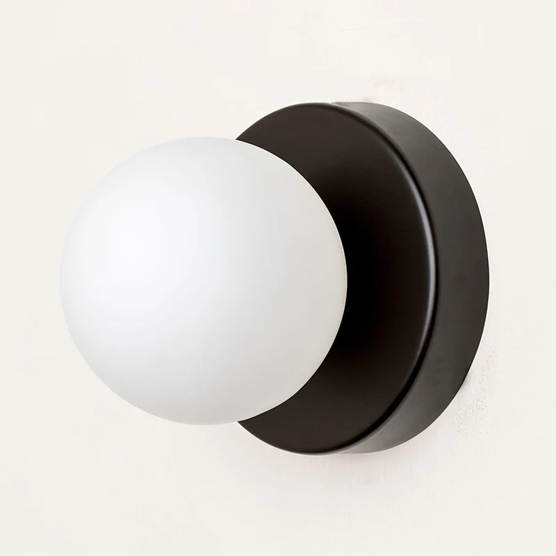 Nuvol Wandlamp — Metalen Wandspot met Glazen Bol ø12cm — Compacte Wandverlichting in 5 Kleuren | Sansoti