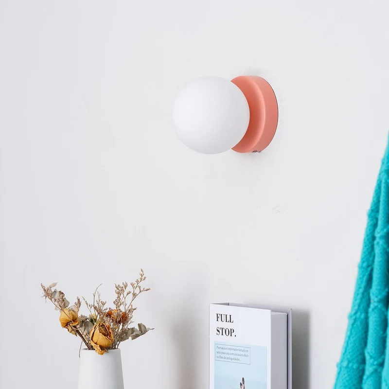 Nuvol Wandlamp — Metalen Wandspot met Glazen Bol ø12cm — Compacte Wandverlichting in 5 Kleuren | Sansoti