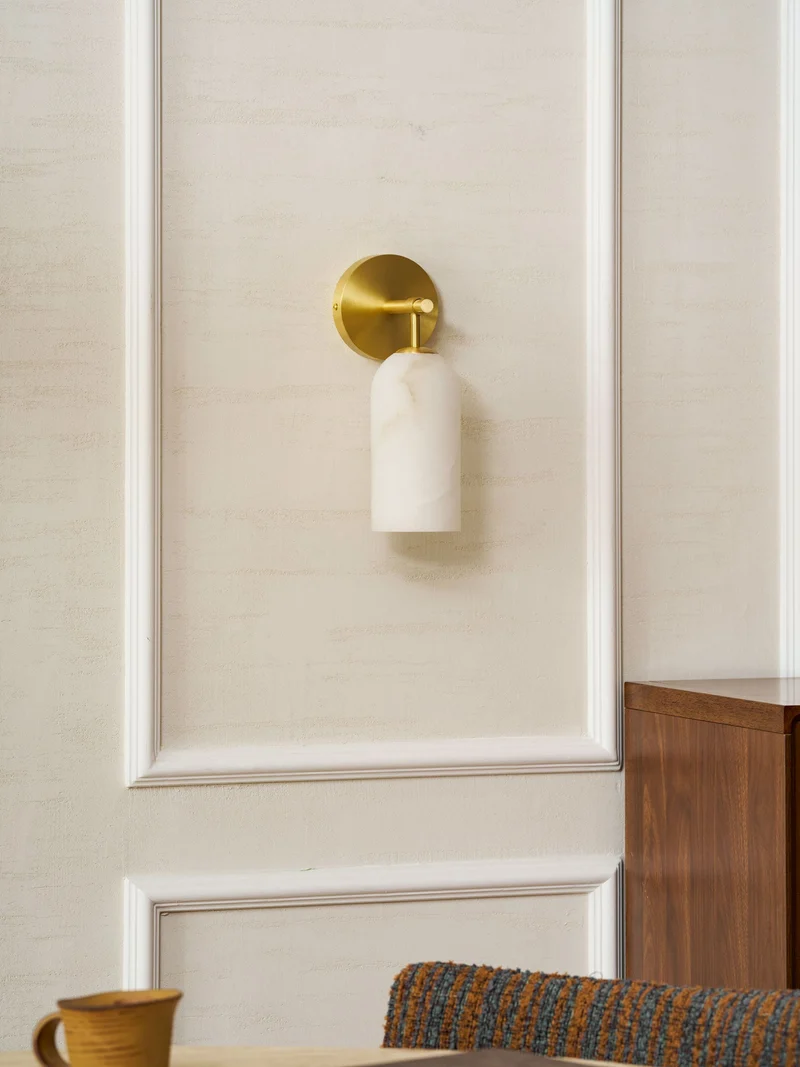 Albast Wandlamp Cilindervorm Minimalistisch Gouden Armatuur Warme Gloed Verlichting | Sansoti