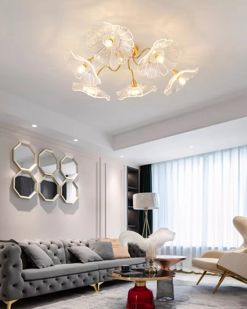 Glazen Plafondlamp met Bladmotief – 3, 5 of 6 Lichtpunten – Gouden Armatuur met Helder of Roze Matglas | Sansoti