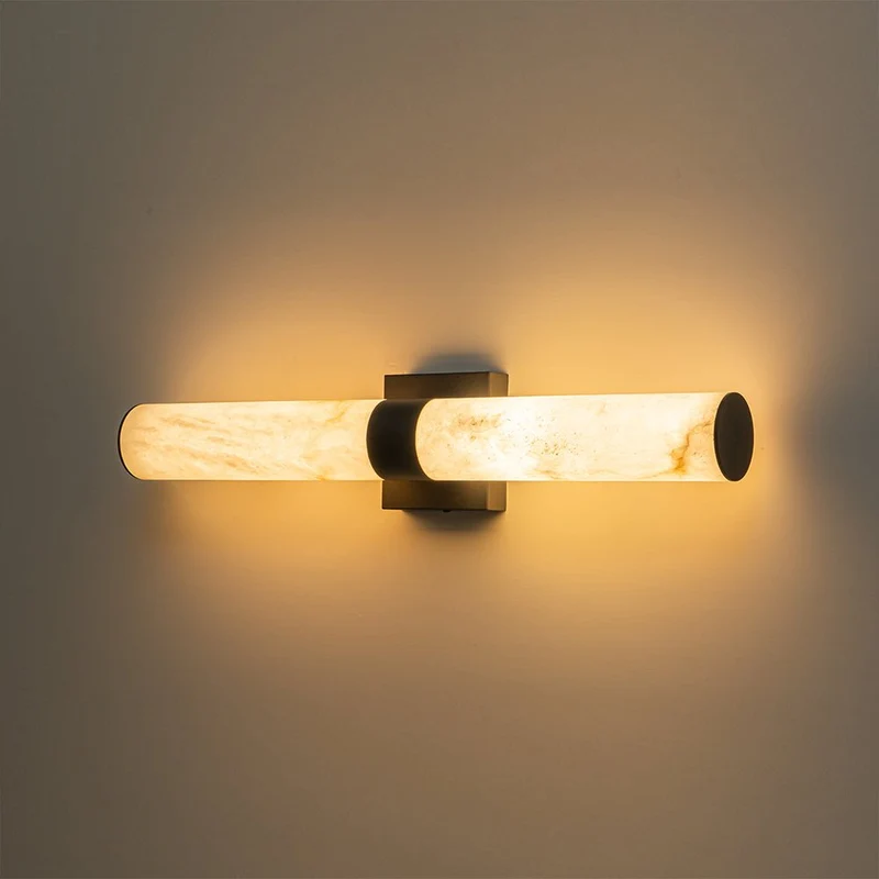 Lineaire LED Wandlamp met Albast – Moderne Badkamerverlichting in Messing of Zwart – 60cm Dimbaar 3000K | Sansoti