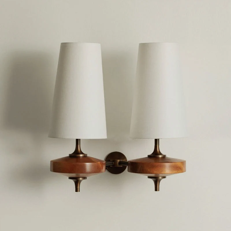 Vintage Wandlamp met Houten Arm en Stoffen Kap – Antiek Messing of Walnoot – E12/E14 Fitting | Sansoti
