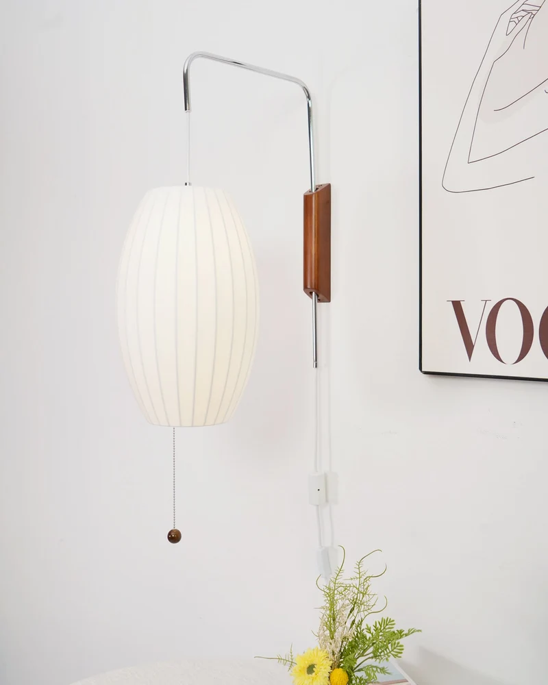 Wandlamp met Scharnierende Kap - Plug-In - Verstelbare Lichtrichting - Scandinavisch Design - Walnoot Accent | Sansoti