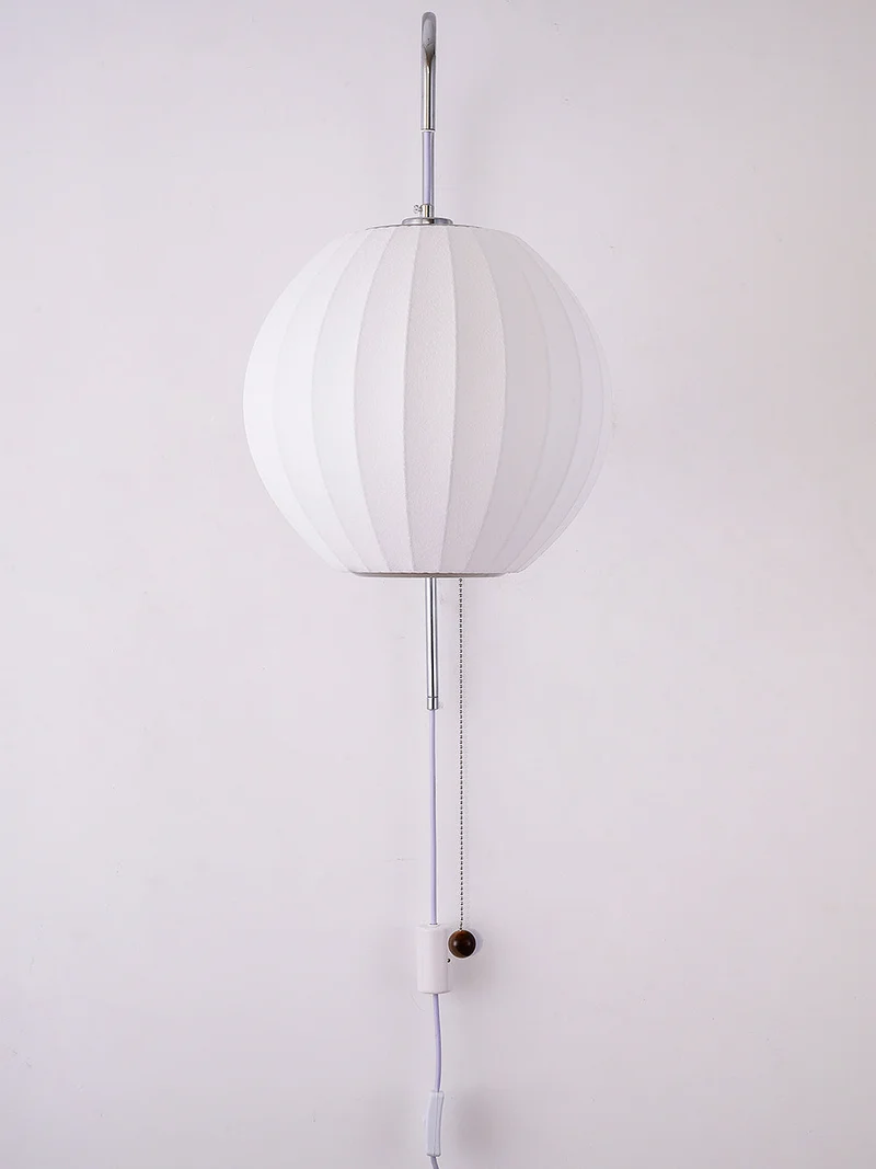 Wandlamp met Scharnierende Kap - Plug-In - Verstelbare Lichtrichting - Scandinavisch Design - Walnoot Accent | Sansoti