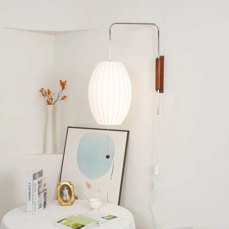 Wandlamp met Scharnierende Kap - Plug-In - Verstelbare Lichtrichting - Scandinavisch Design - Walnoot Accent | Sansoti