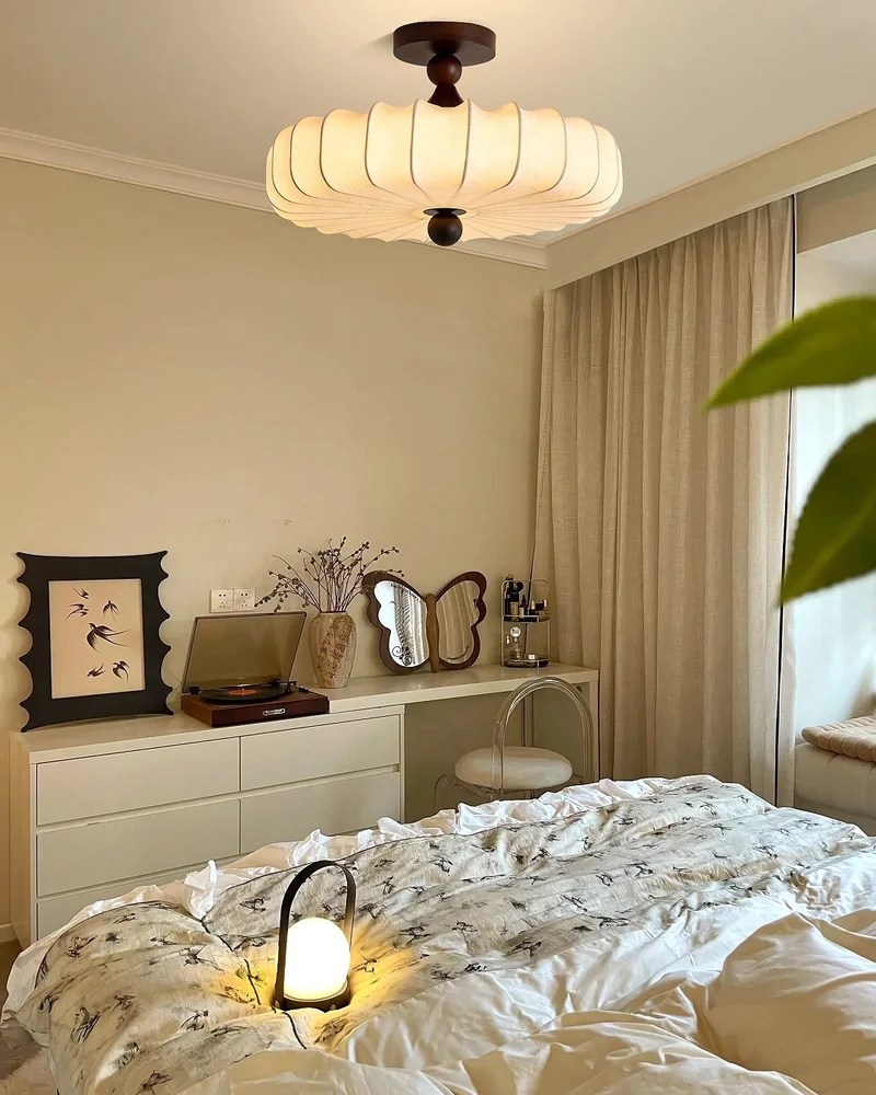 Anela Plafondlamp Walnoot met Beige Gevlochten Kap – Retro Scandinavische Hanglamp met Geïntegreerde LED – Dimbare Plafondverlichting | Sansoti