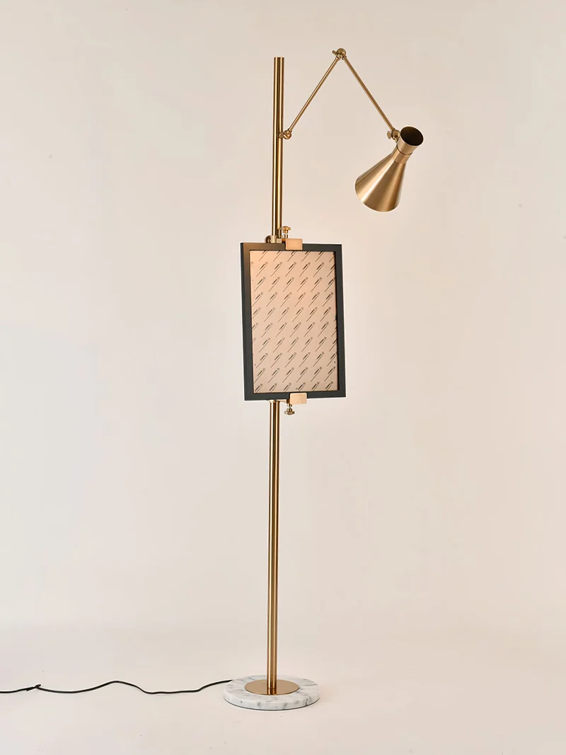 Vloerlamp met Ezelhouder Goudkleurig Frame Marmeren Voet E26/E27 Max 40W Moderne Verlichting voor Kunstwerken en Interieur | Sansoti