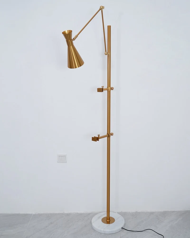Vloerlamp met Ezelhouder Goudkleurig Frame Marmeren Voet E26/E27 Max 40W Moderne Verlichting voor Kunstwerken en Interieur | Sansoti