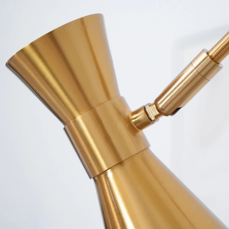 Vloerlamp met Ezelhouder Goudkleurig Frame Marmeren Voet E26/E27 Max 40W Moderne Verlichting voor Kunstwerken en Interieur | Sansoti